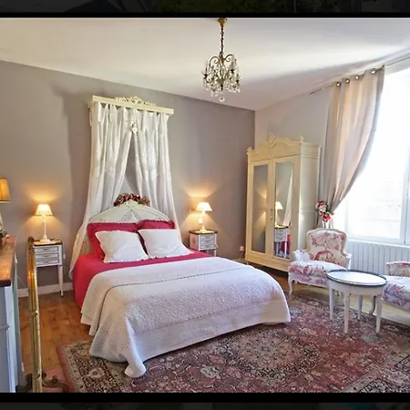 Grande Maison Familiale Avec Piscine Chauffee En Perigord Noir - Fr-1-616-141 別荘